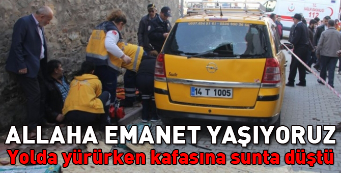 Kaldırımda yürürken kafasına sunta düştü