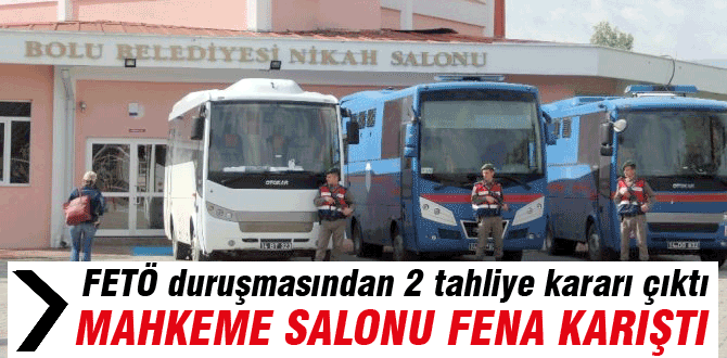 Mahkeme salonu fena karıştı