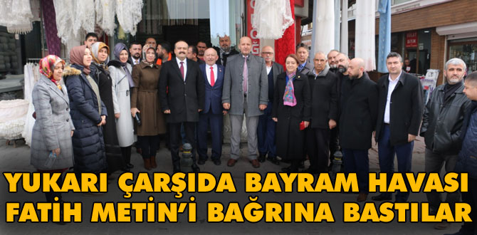 Yukarı Çarşı'da bayram havası