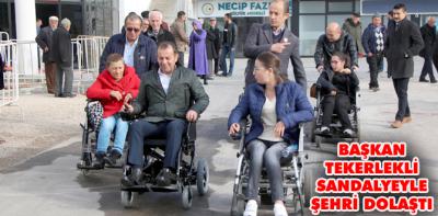 Bolu Belediye Başkanı tekerlekli sandalye ile şehri gezdi