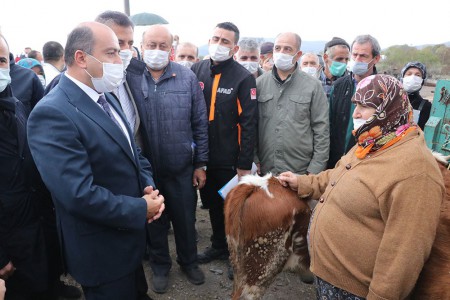 Bakan Yardımcısı Metin afet bölgesinde