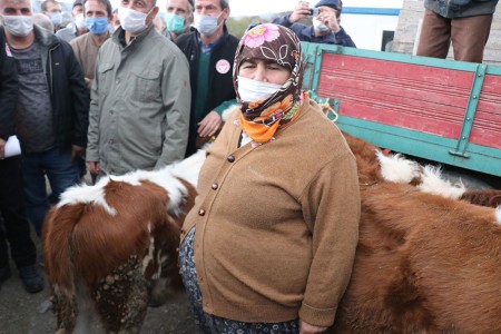 Bakan Yardımcısı Metin afet bölgesinde