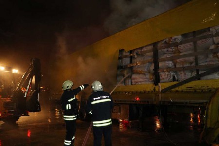 Bolu Dağı tüneli yakınlarından yürekleri ağza getiren yangın