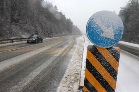 Merakla beklenen kar yağışı Bolu'ya giriş yaptı