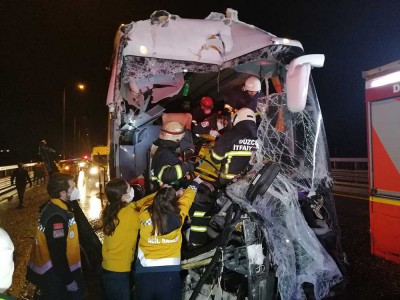 Ortalık savaş alanına döndü 1'i ağır 16 yaralı