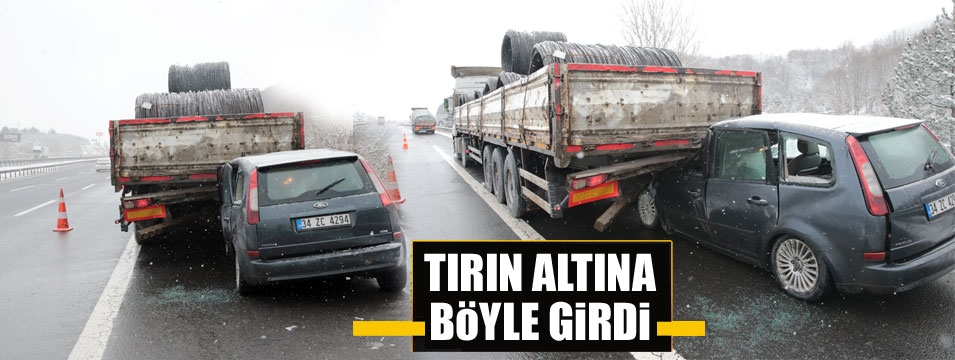 Tıra çarpan otomobilin sürücüsü yaralandı