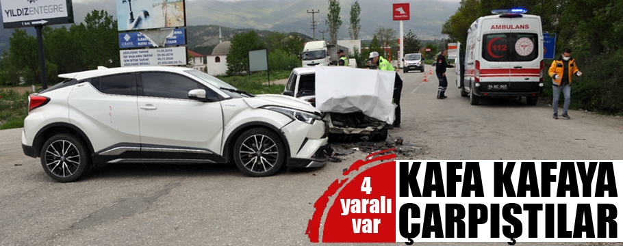 İki otomobil çarpıştığı kazada 4 kişi yaralandı