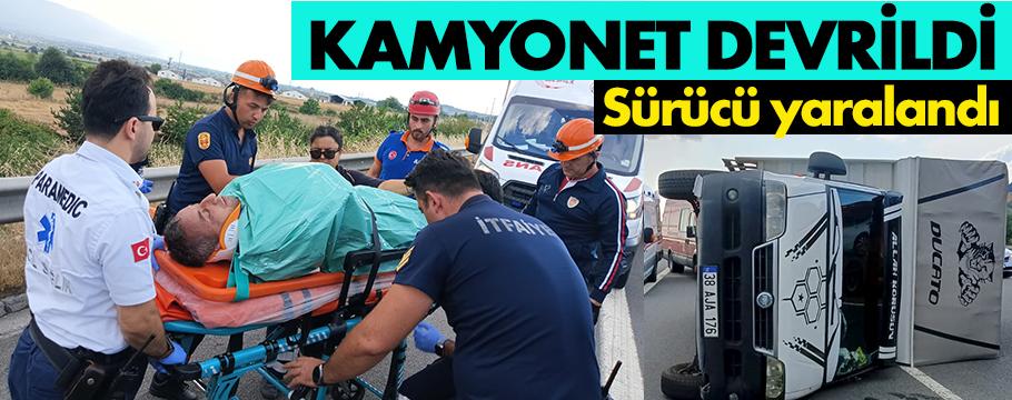 Bolu'da kamyonet devrildi sürücüsü yaralandı