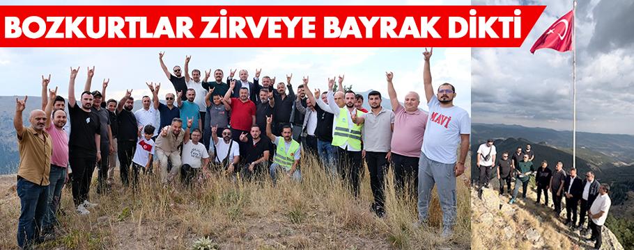 Bolu'da MHP teşkilatları zirveye bayrak dikti