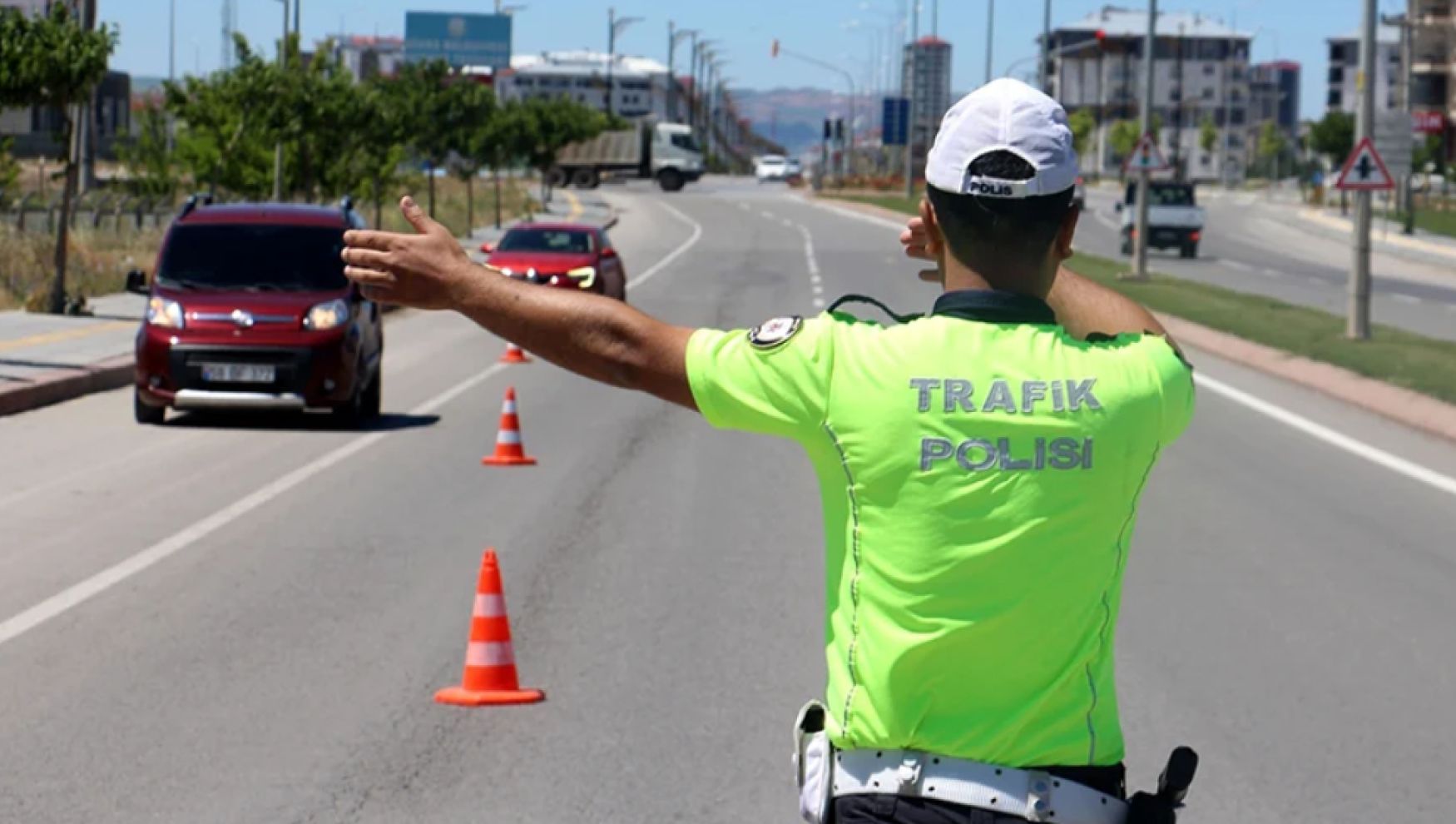 İşte yeni trafik cezası tutarları