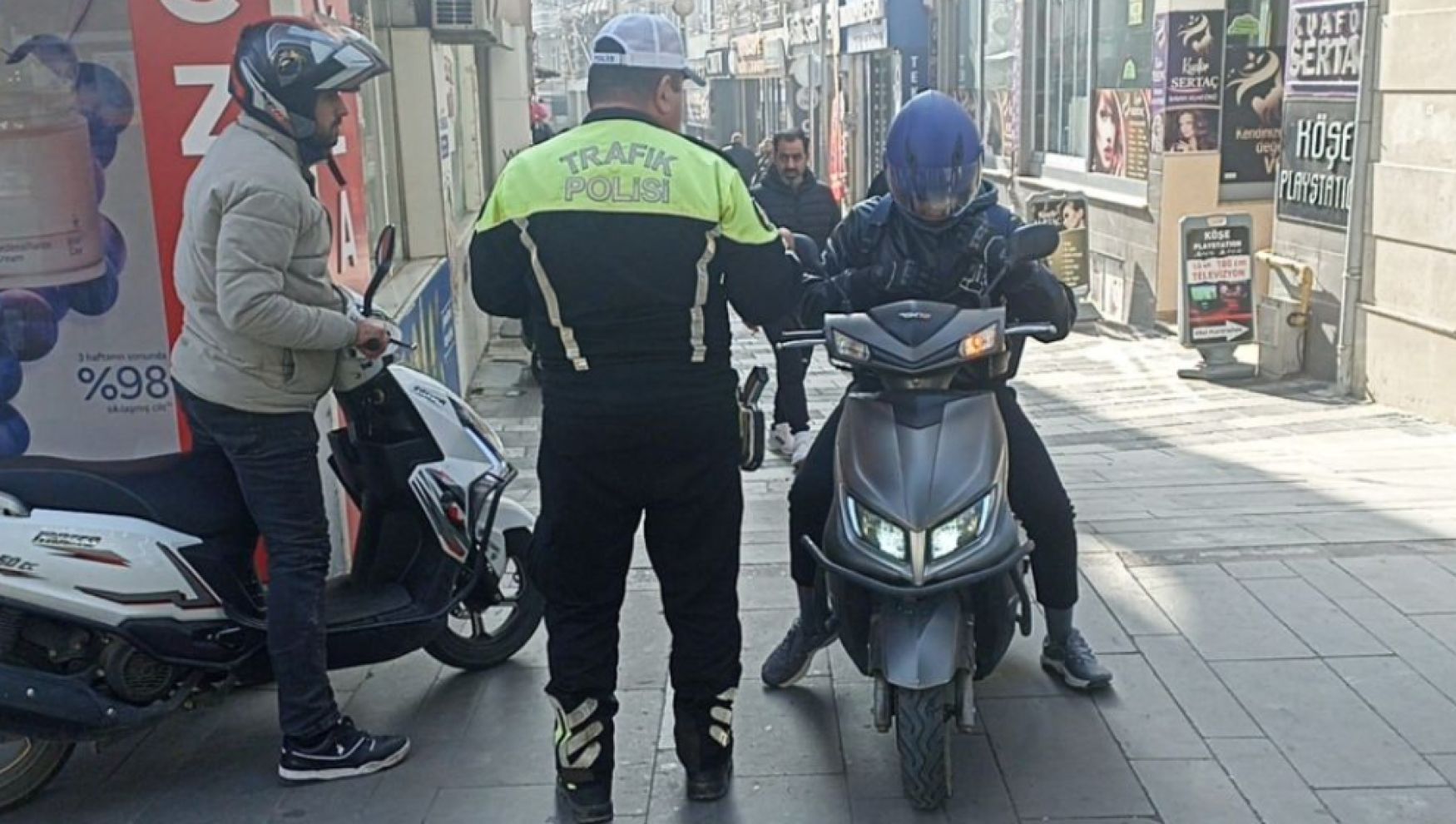 İzzet Baysal Caddesine motosiklet girişi yasaklandı