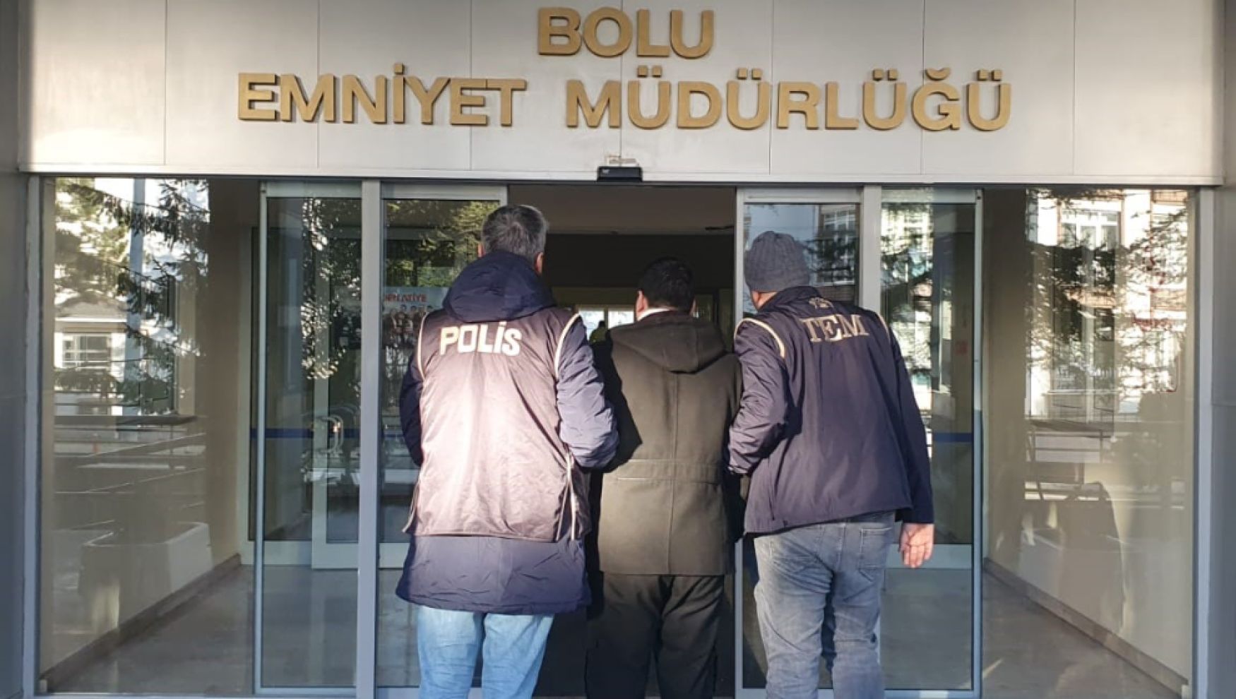 Polis ve jandarmadan operasyon: 23 kişi yakalandı