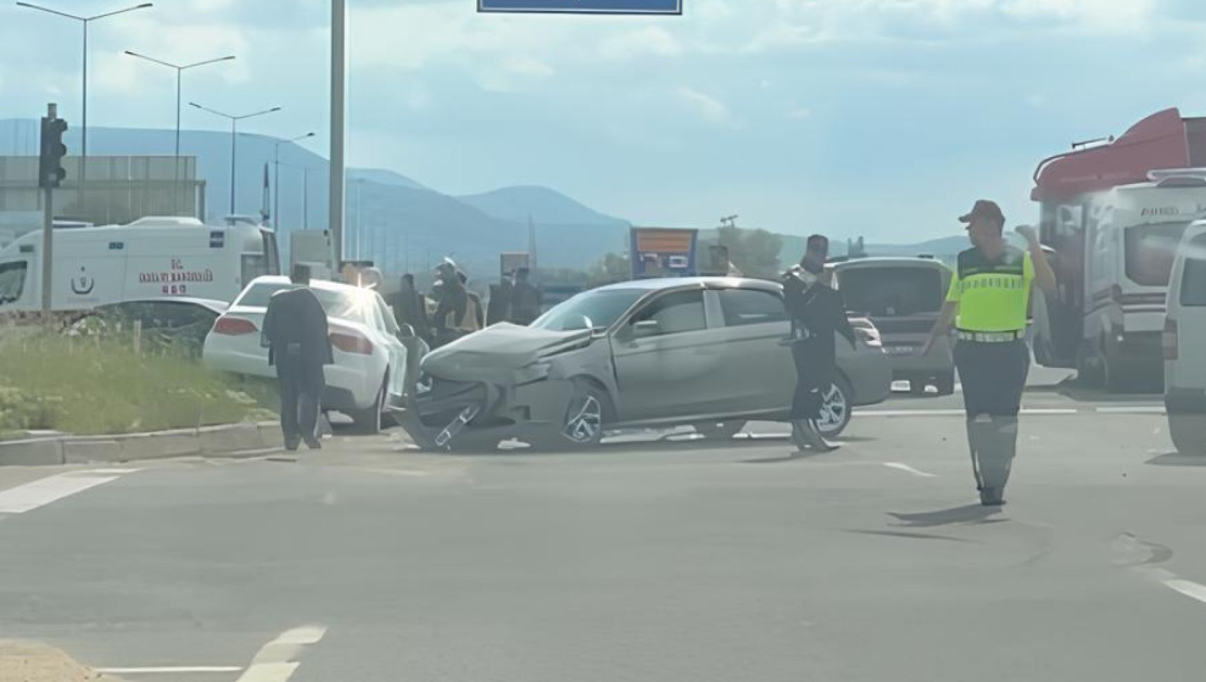 Başsavcı trafik kazasında yaralandı