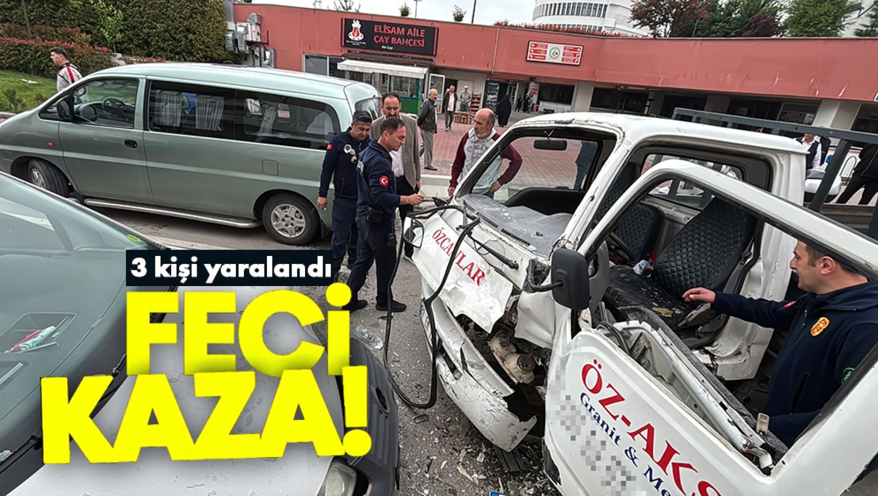 Bolu'da kafa kafaya çarpışan kamyonet ile hafif ticari araçtaki 3 kişi yaralandı
