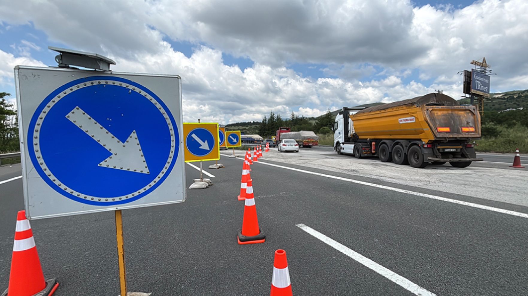 TEM'de 4 gün boyunca İstanbul istikametine trafik tek şeritten sağlanacak