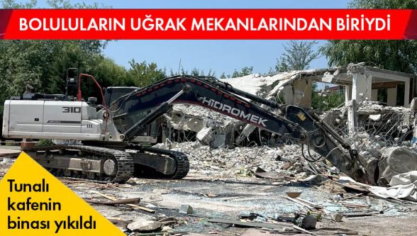 Tunalı kafe olarak yıllardır hizmet veren bina yıkıldı