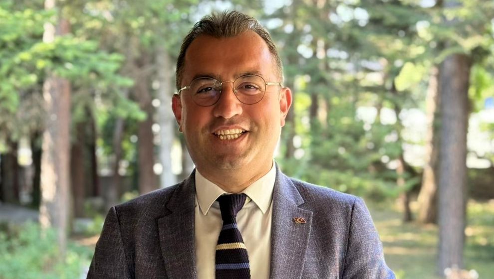 Koru Hotel'de genel müdürlük koltuğu Hikmet Yeşilkaya'ya emanet