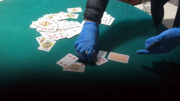 Bolu'da dernek lokaline kumar baskını: 5 kişiye işlem