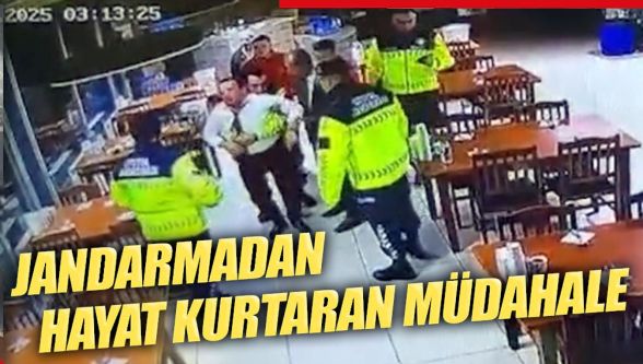 Vatandaşın boğazına yemek kaçtı, jandarma hayata döndürdü