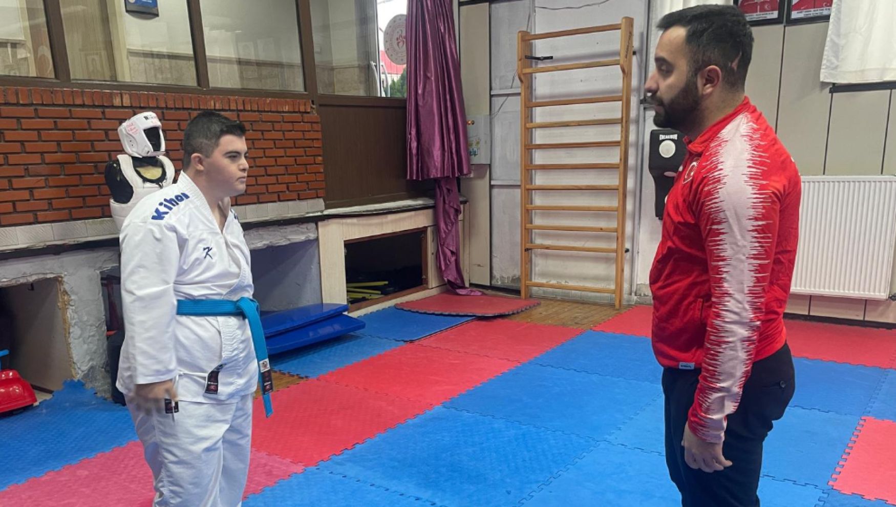 Down sendromunu karatede yendi: Berkay'dan büyük başarılar