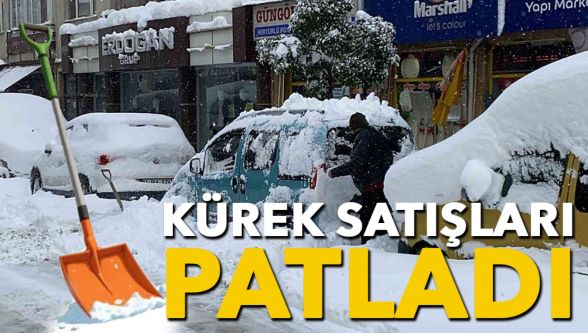 Bolu'da kar sonrası nalburlarda kürek kapışması yaşandı
