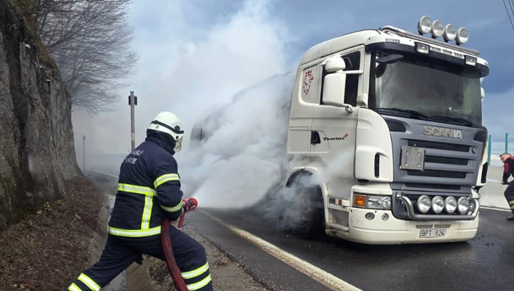 Bolu Dağı’nda boş tanker alev alev yandı