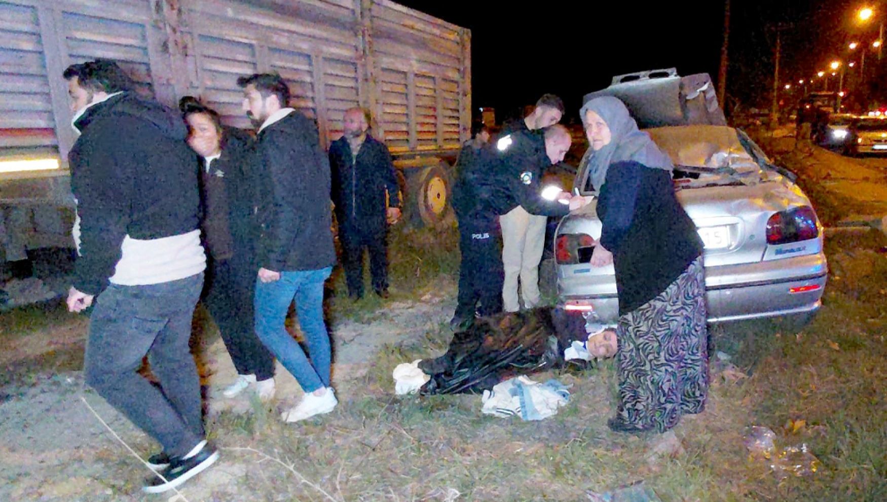 Bolu Mudurnu'da iki araç takla attı: 4 yaralı