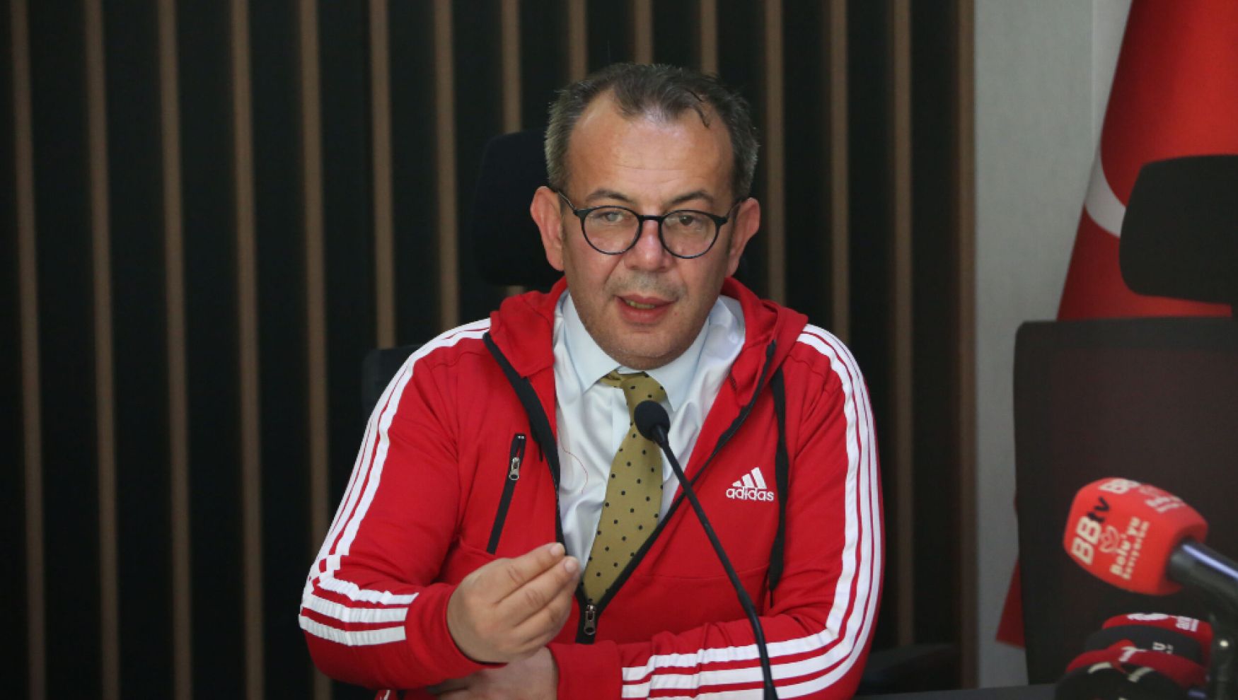 Tanju Özcan’ın “burs” iddiası tartışma yarattı: 116 milyon liranın 11 milyonu öğrencilere ulaştı