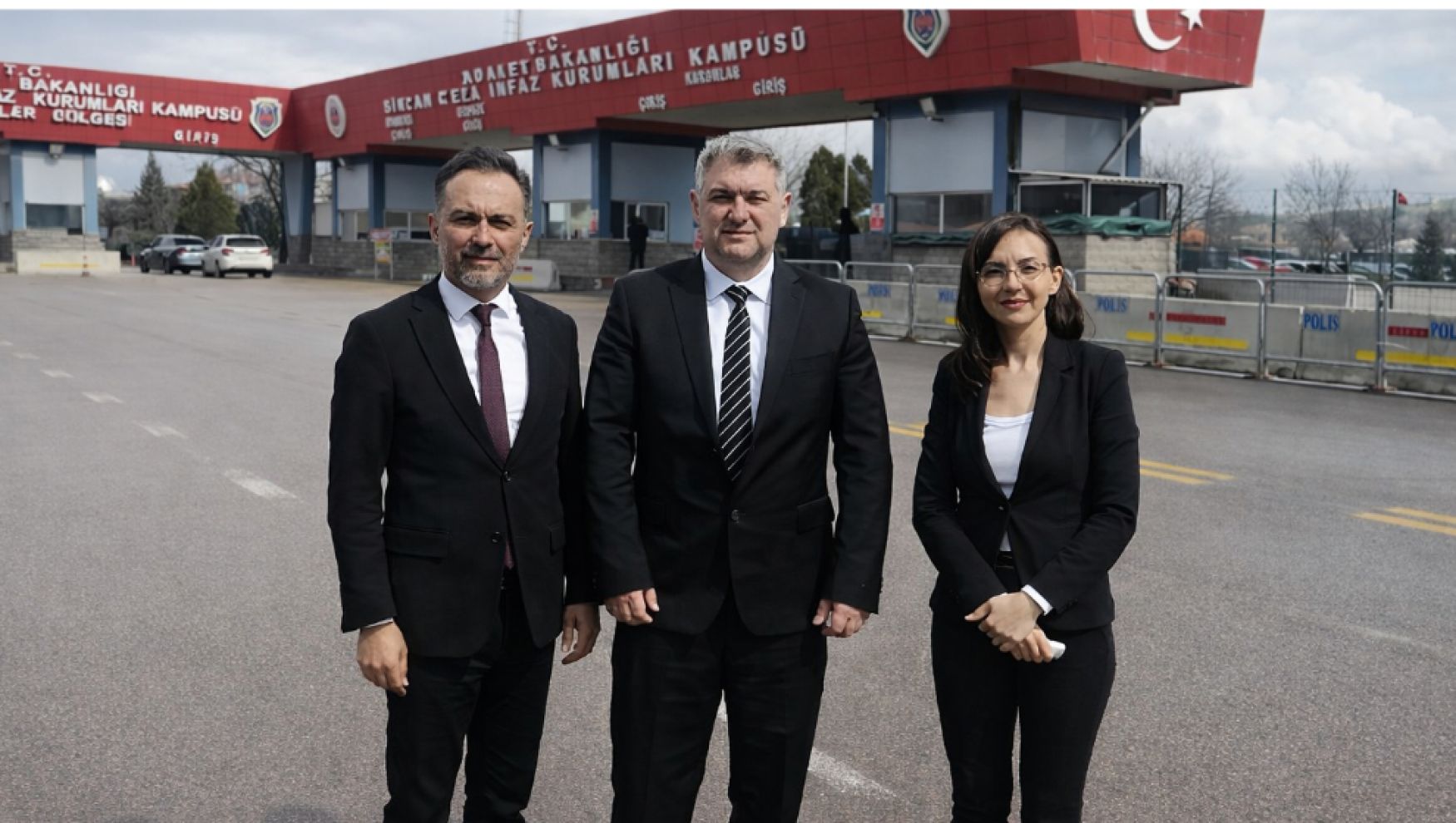 Tutuklamalar sonrası belediyede yeni yapı: Tüm birimler 2 isme bağlandı