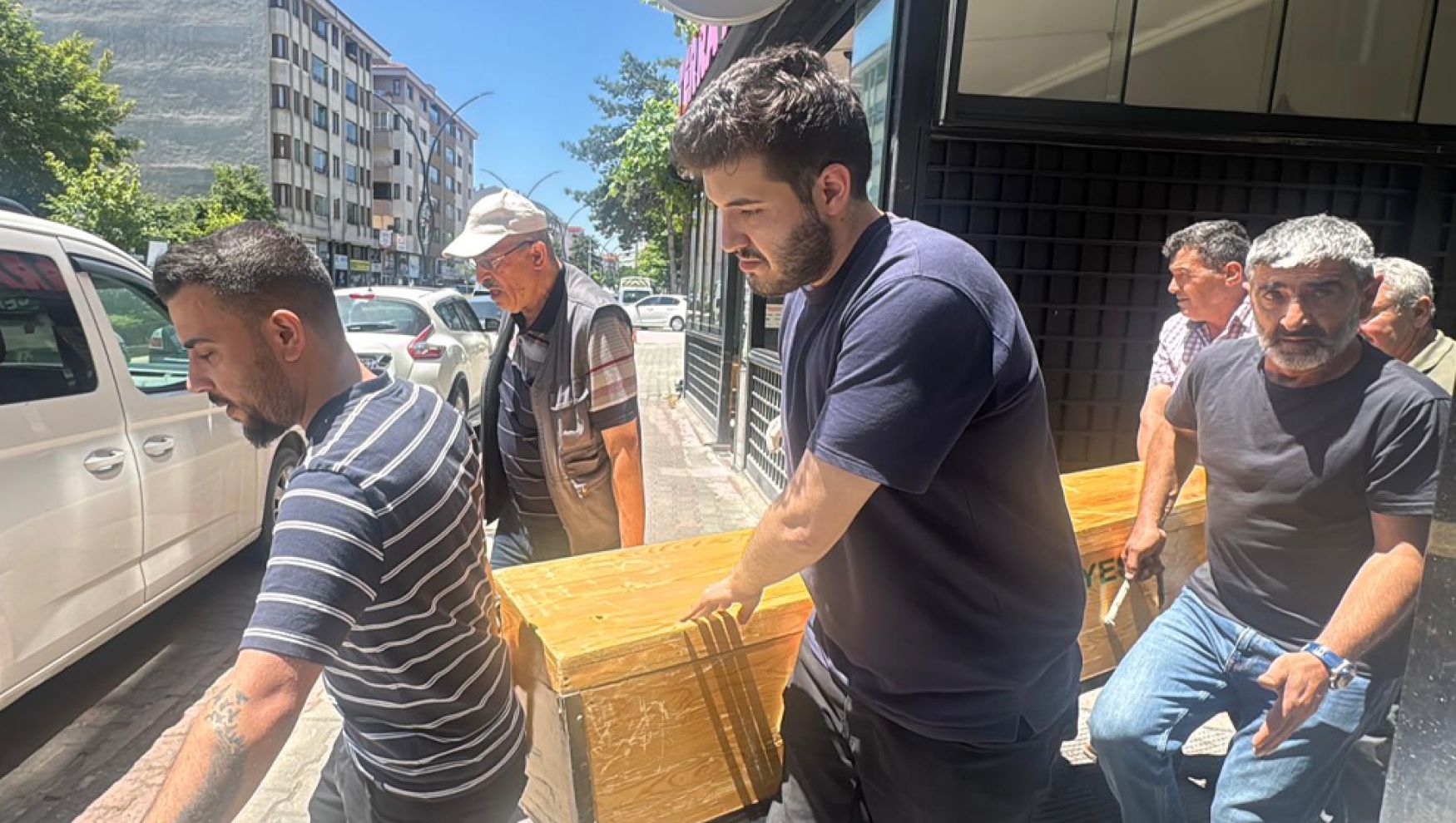 Ihlamur toplarken düşmüştü... Acı haber sabah geldi