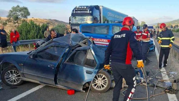 Gerede yolunda feci kaza! 2 kişi hayatını kaybetti