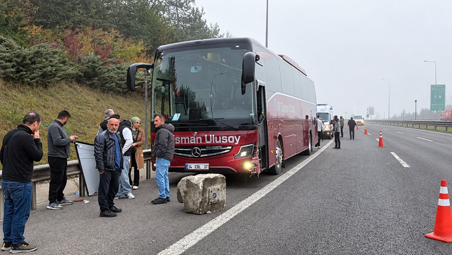 TEM’in Bolu geçişinde zincirleme kaza! 3 araç birbirine girdi